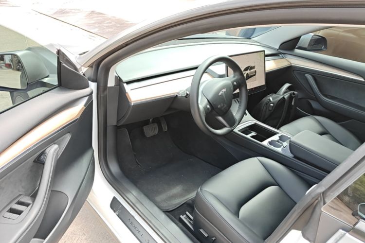 Used Tesla Model 3 2022 Rear-Wheel-Drive Version Driver Seat