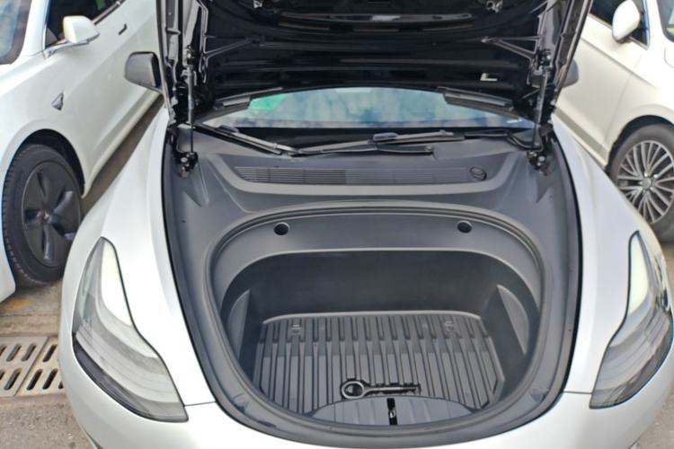 Used Tesla Model 3 2022 Rear-Wheel-Drive Version Engine Bay