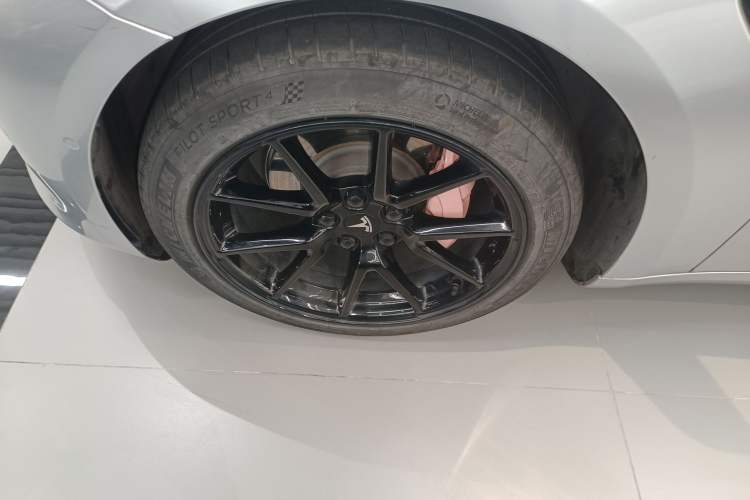 Used Tesla Model 3 2022 Rear-Wheel-Drive Version Exterior 1