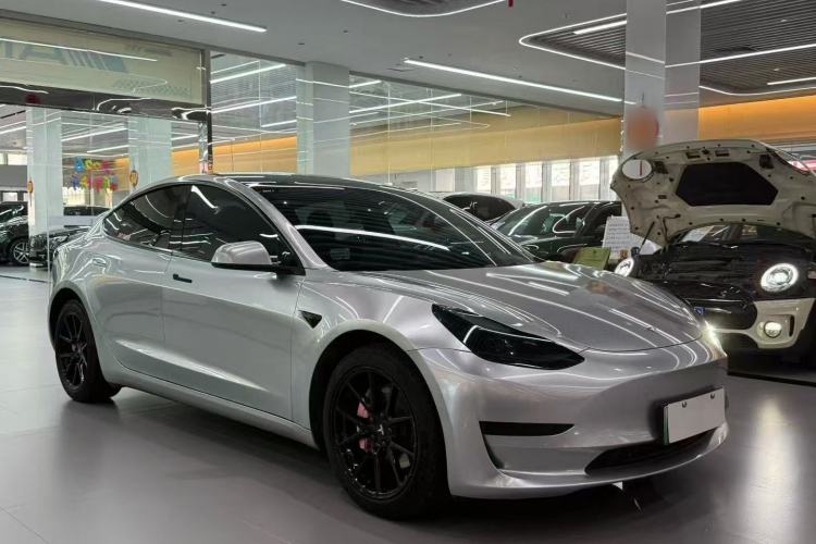 Used Tesla Model 3 2022 Rear-Wheel-Drive Version Exterior 3
