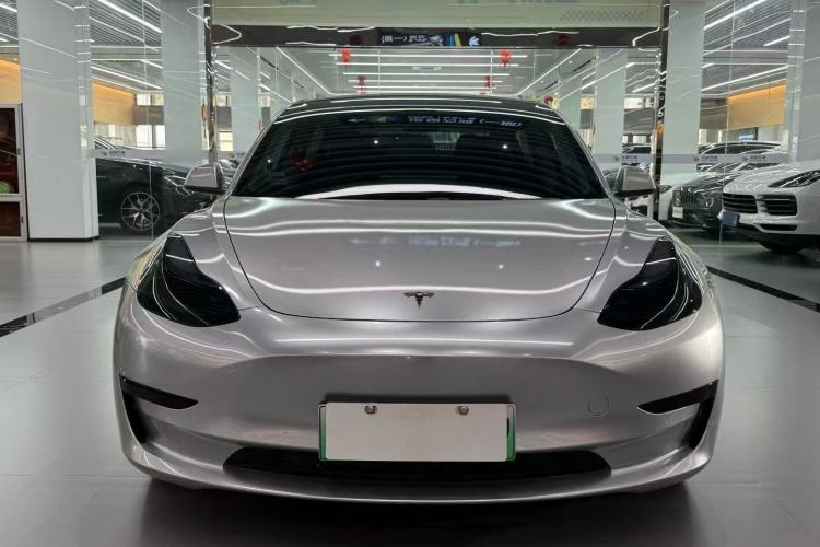 Used Tesla Model 3 2022 Rear-Wheel-Drive Version Exterior 4