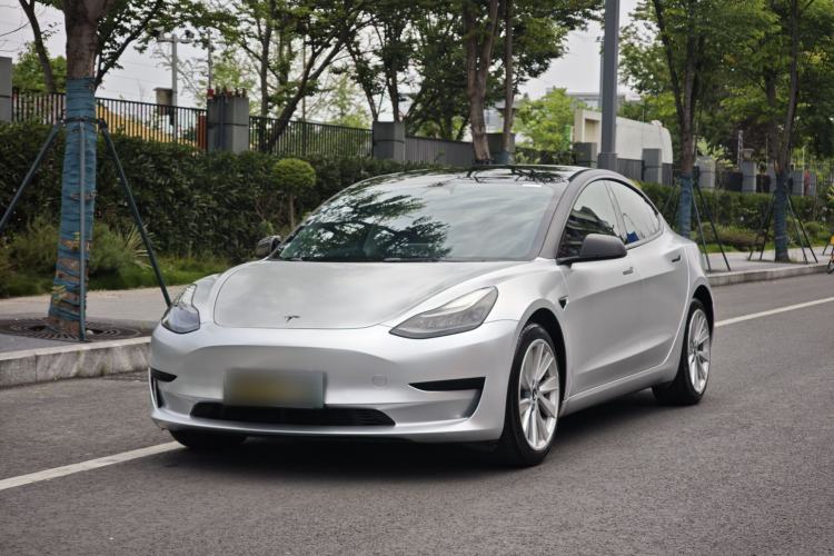 Used Tesla Model 3 2022 Rear-Wheel-Drive Version Exterior 4