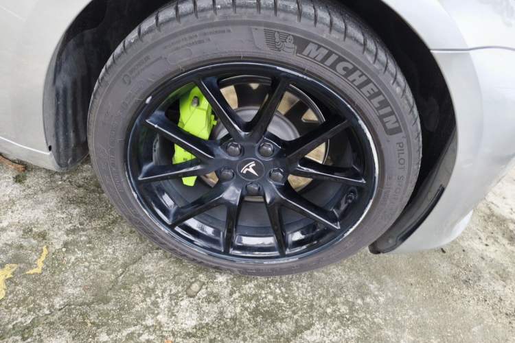 Used Tesla Model 3 2022 Rear-Wheel-Drive Version Exterior 7