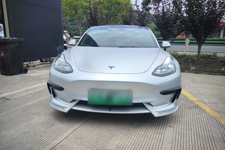 Used Tesla Model 3 2022 Rear-Wheel-Drive Version Front