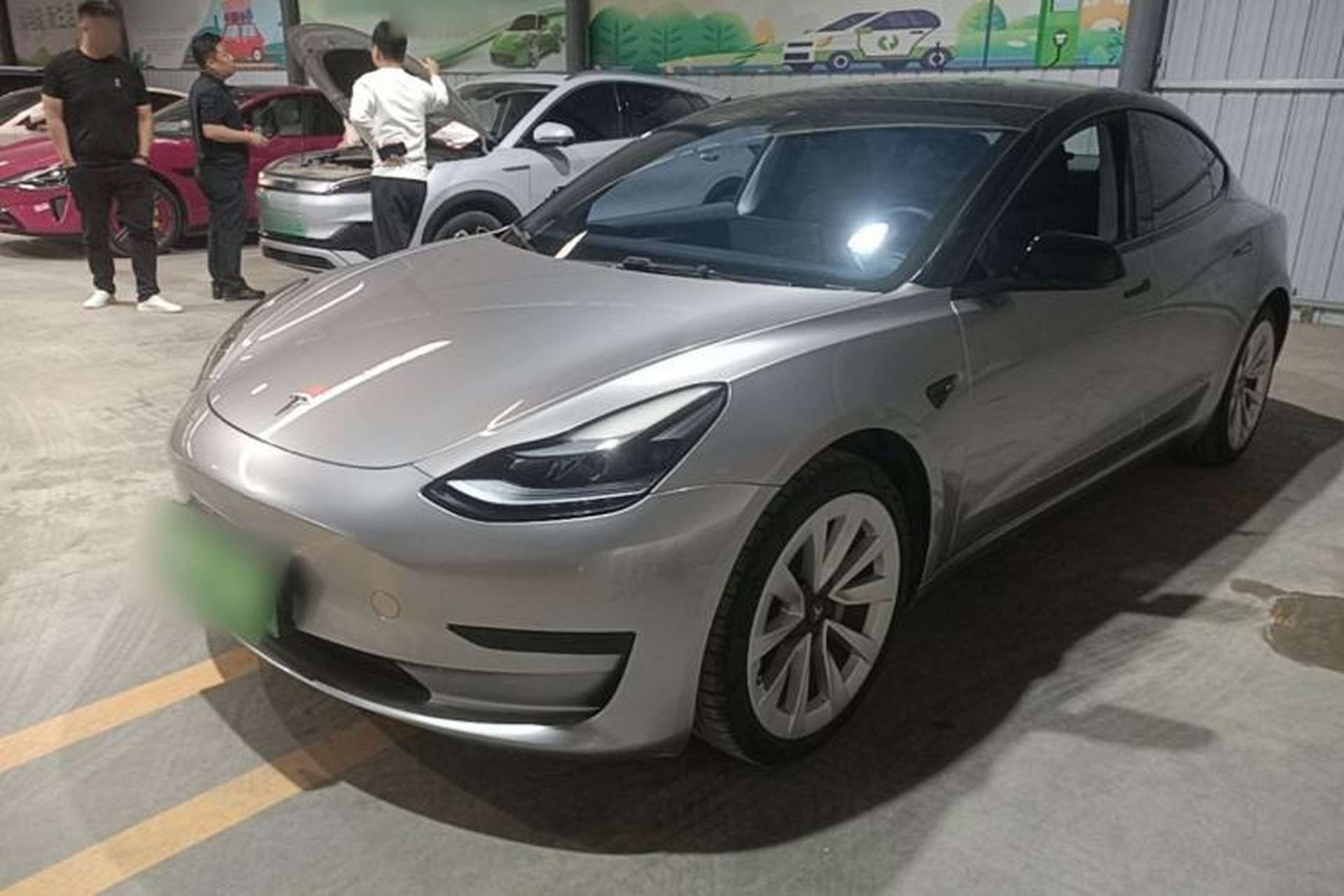 Used Tesla Model 3 2022 Rear-Wheel-Drive Version Front Left 45 Deg