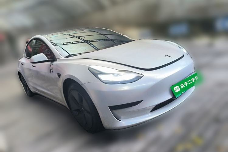 Used Tesla Model 3 2022 Rear-Wheel-Drive Version Front Right 45 Deg