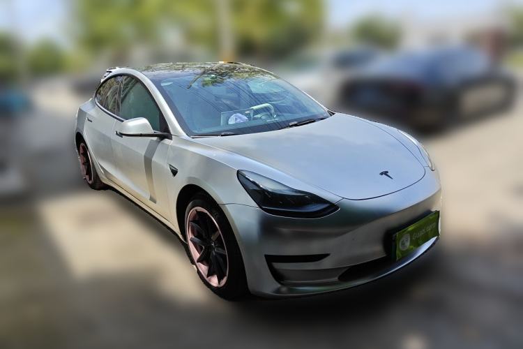 Used Tesla Model 3 2022 Rear-Wheel-Drive Version Front Right 45 Deg