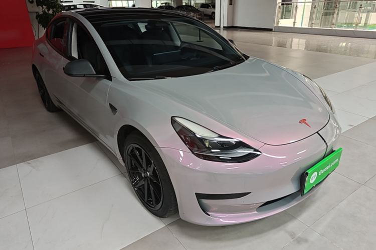 Used Tesla Model 3 2022 Rear-Wheel-Drive Version Front Right 45 Deg