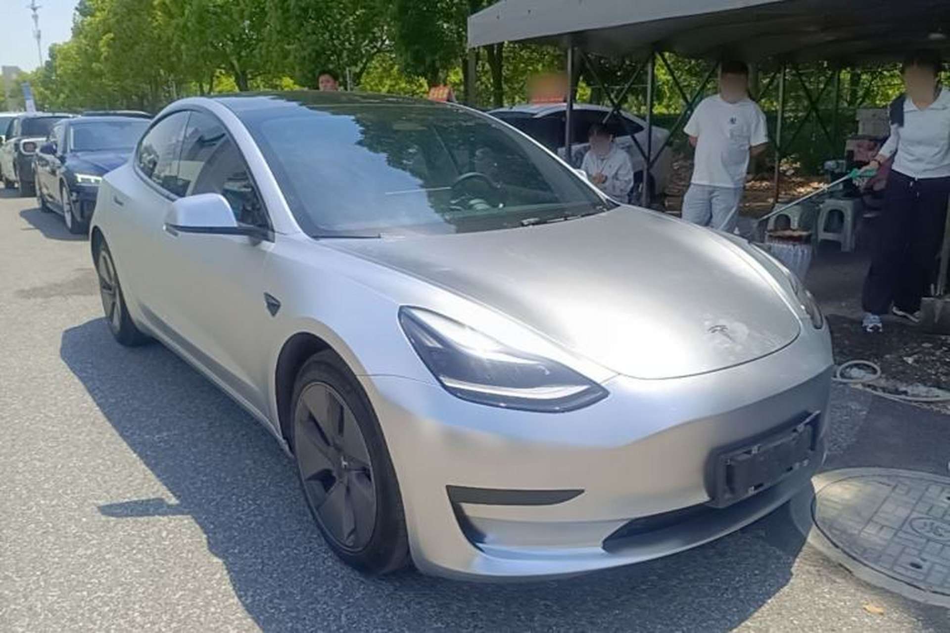 Used Tesla Model 3 2022 Rear-Wheel-Drive Version Front Right 45 Deg