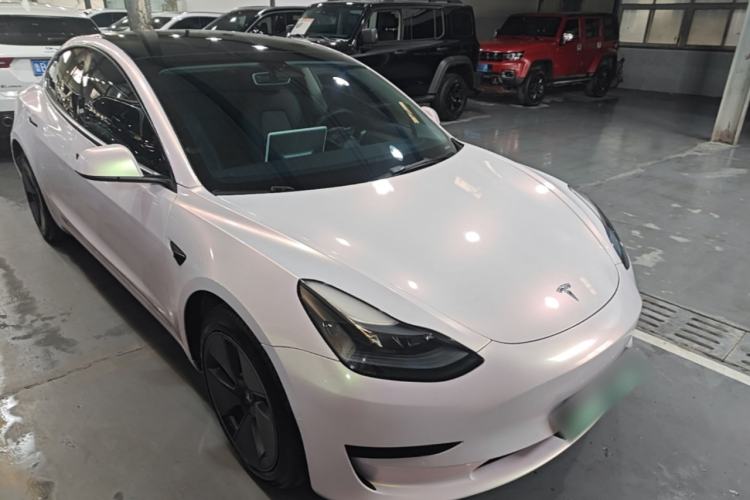 Used Tesla Model 3 2022 Rear-Wheel-Drive Version Front Right 45 Deg