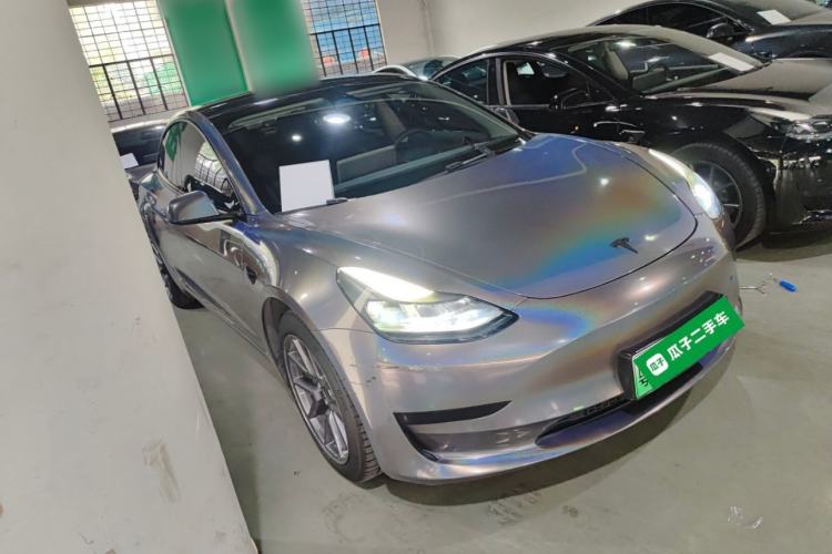 Used Tesla Model 3 2022 Rear-Wheel-Drive Version Front Right 45 Deg