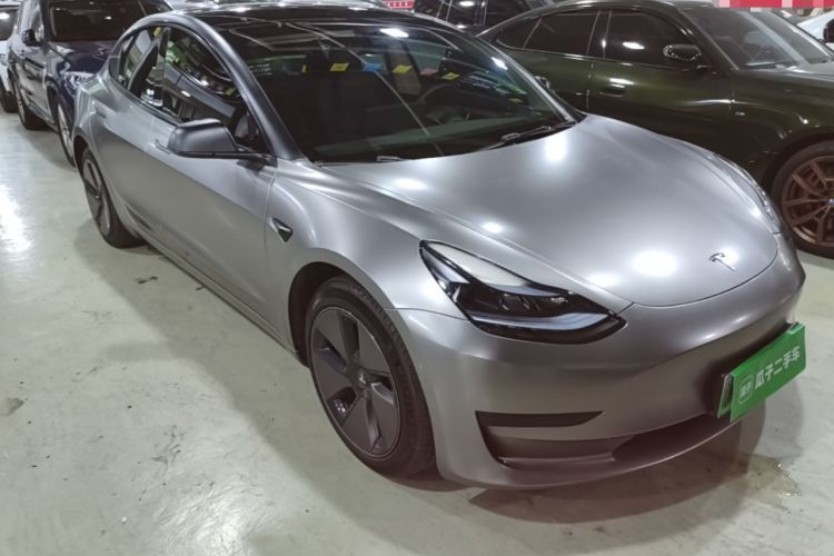 Used Tesla Model 3 2022 Rear-Wheel-Drive Version Front Right 45 Deg
