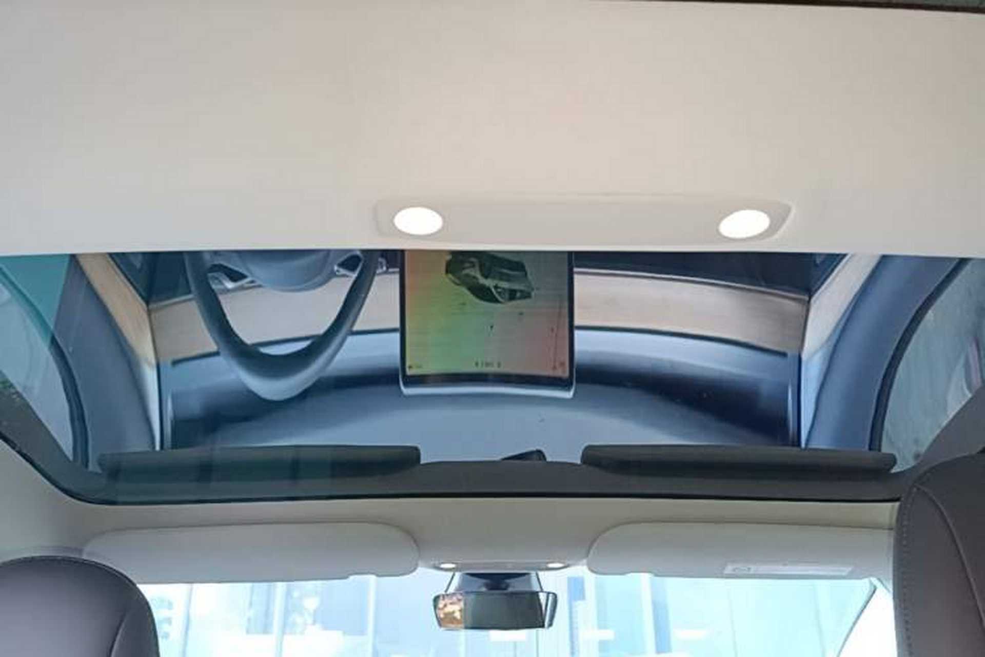 Used Tesla Model 3 2022 Rear-Wheel-Drive Version Headliner