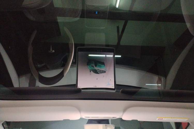 Used Tesla Model 3 2022 Rear-Wheel-Drive Version Headliner
