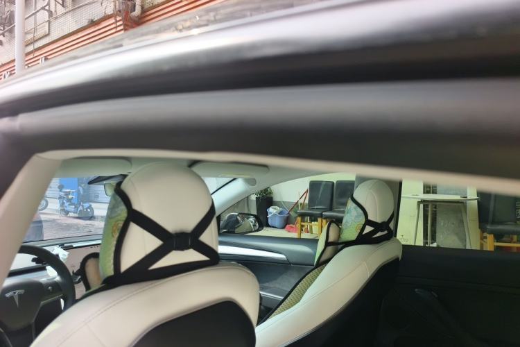 Used Tesla Model 3 2022 Rear-Wheel-Drive Version Headliner