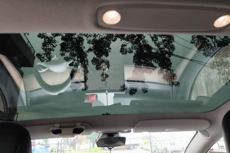 Used Tesla Model 3 2022 Rear-Wheel-Drive Version Headliner