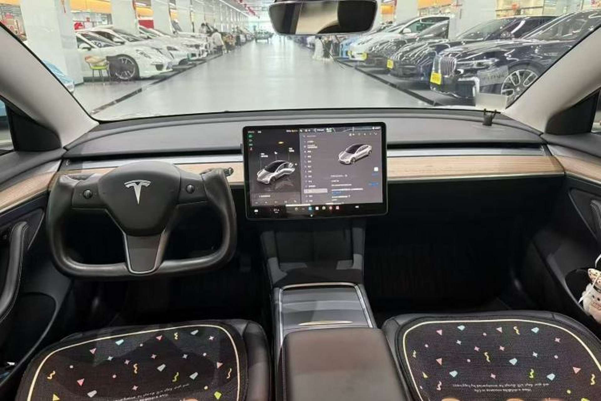 Used Tesla Model 3 2022 Rear-Wheel-Drive Version Interior 4