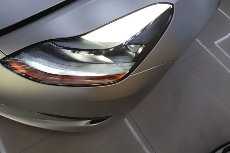 Used Tesla Model 3 2022 Rear-Wheel-Drive Version Left Front Headlight