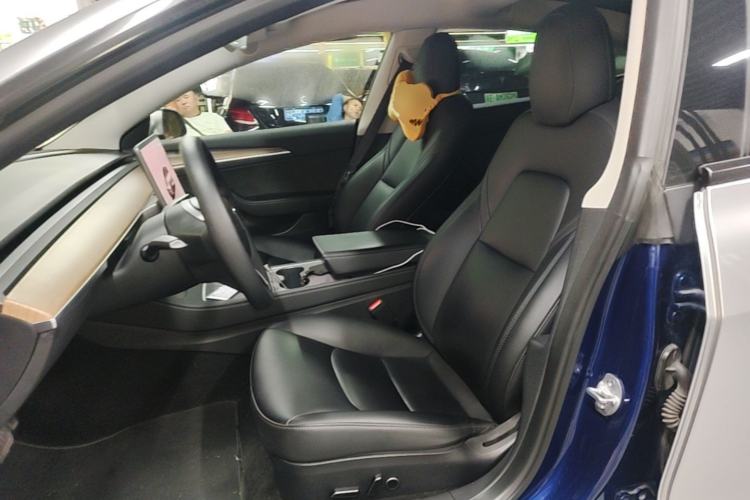 Used Tesla Model 3 2022 Rear-Wheel-Drive Version Left Front Seat