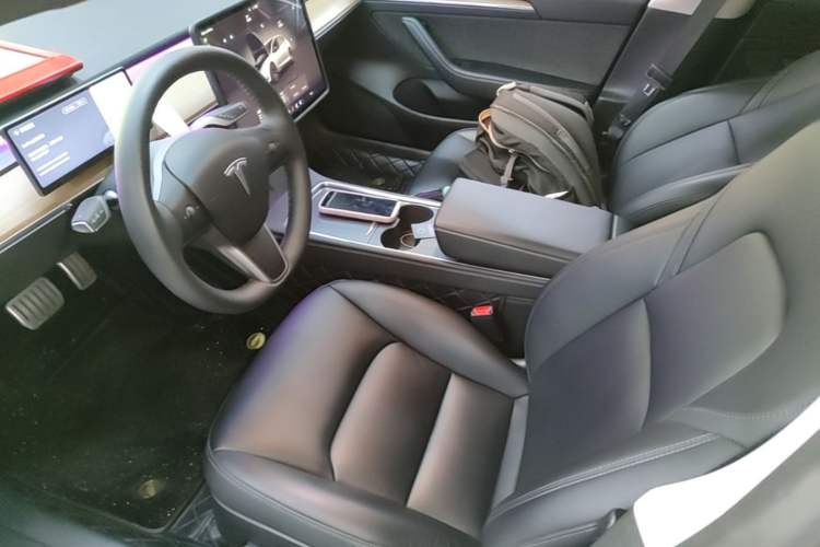 Used Tesla Model 3 2022 Rear-Wheel-Drive Version Left Front Seat