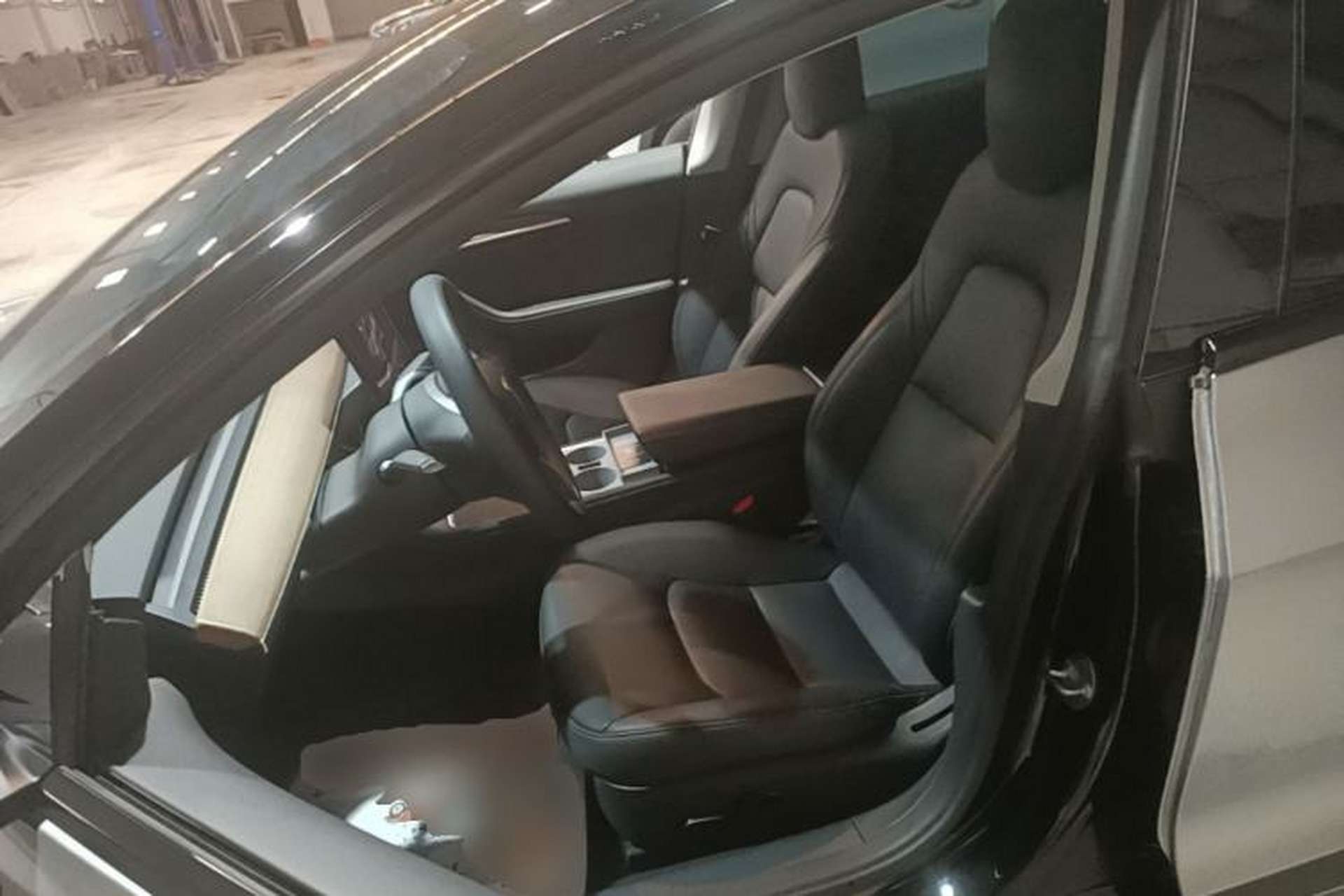 Used Tesla Model 3 2022 Rear-Wheel-Drive Version Left Front Seat