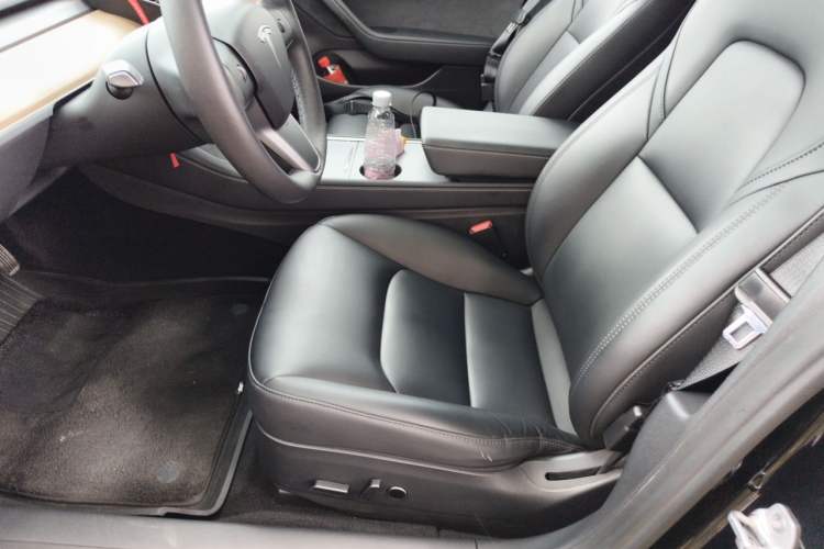 Used Tesla Model 3 2022 Rear-Wheel-Drive Version Left Front Seat