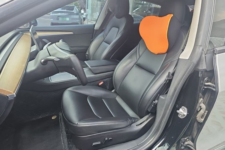 Used Tesla Model 3 2022 Rear-Wheel-Drive Version Left Front Seat