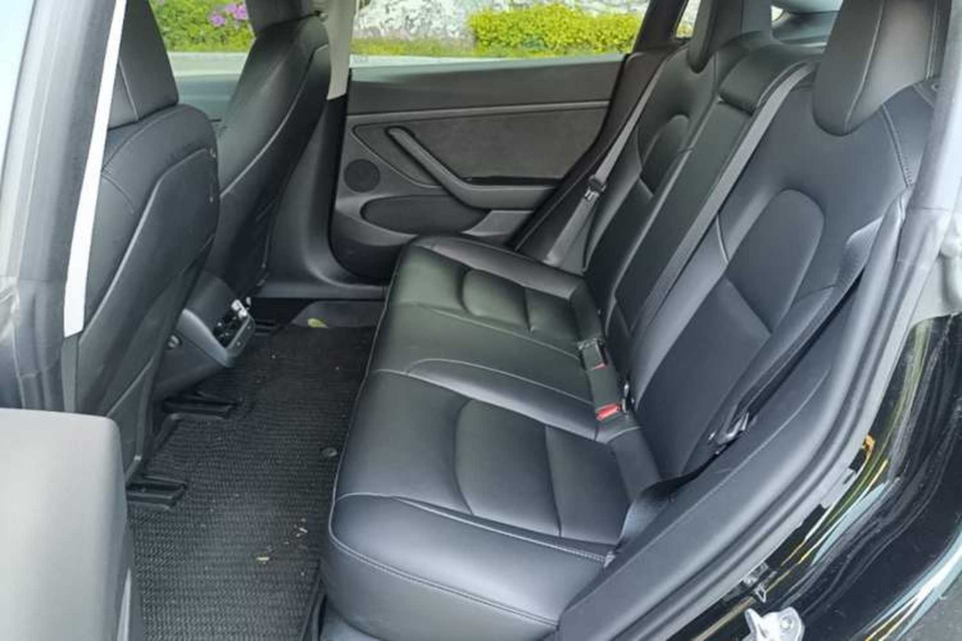 Used Tesla Model 3 2022 Rear-Wheel-Drive Version Left Rear Seat