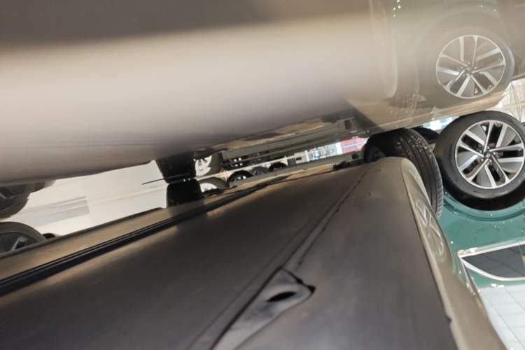 Used Tesla Model 3 2022 Rear-Wheel-Drive Version Left Side Sill