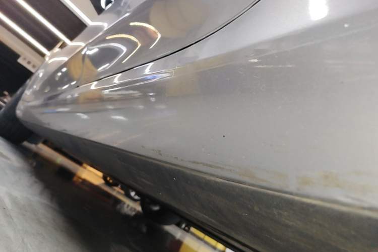 Used Tesla Model 3 2022 Rear-Wheel-Drive Version Left Side Sill