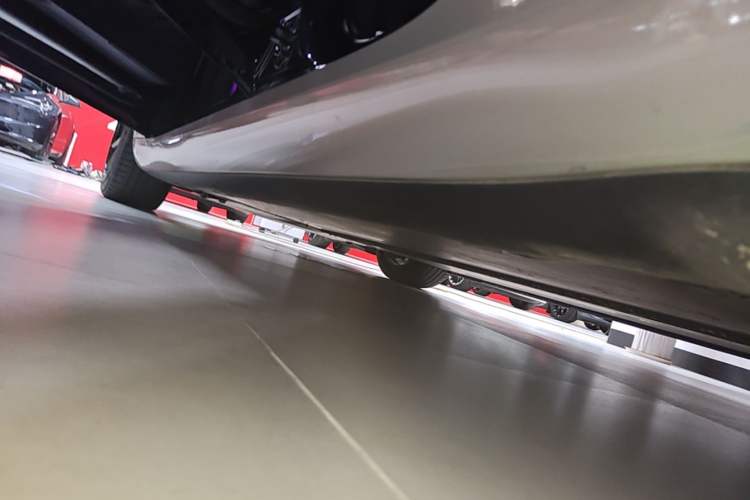 Used Tesla Model 3 2022 Rear-Wheel-Drive Version Left Side Sill