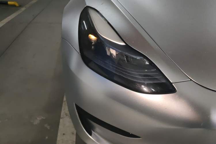 Used Tesla Model 3 2022 Rear-Wheel-Drive Version Right Front Headlight