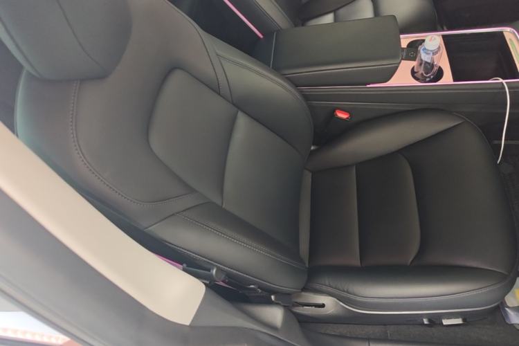 Used Tesla Model 3 2022 Rear-Wheel-Drive Version Right Front Seat