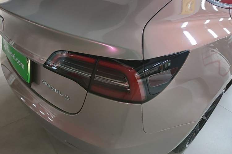 Used Tesla Model 3 2022 Rear-Wheel-Drive Version Right Rear Taillight