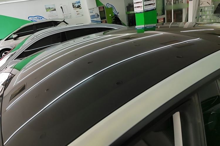 Used Tesla Model 3 2022 Rear-Wheel-Drive Version Roof