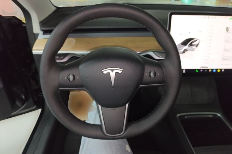 Used Tesla Model 3 2022 Rear-Wheel-Drive Version Steering Wheel