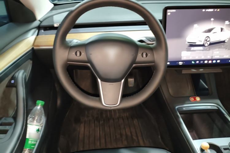Used Tesla Model 3 2022 Rear-Wheel-Drive Version Steering Wheel