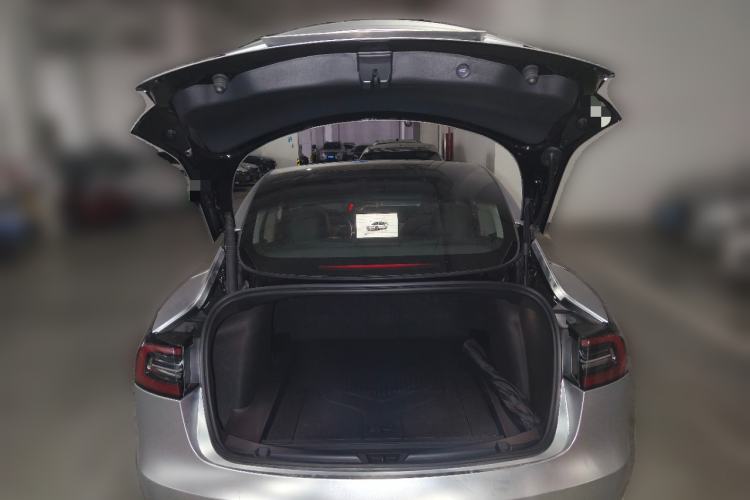 Used Tesla Model 3 2022 Rear-Wheel-Drive Version Trunk