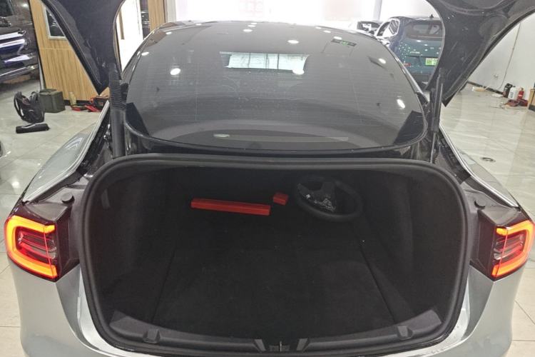 Used Tesla Model 3 2022 Performance High-Performance All-Wheel-Drive Version Trunk