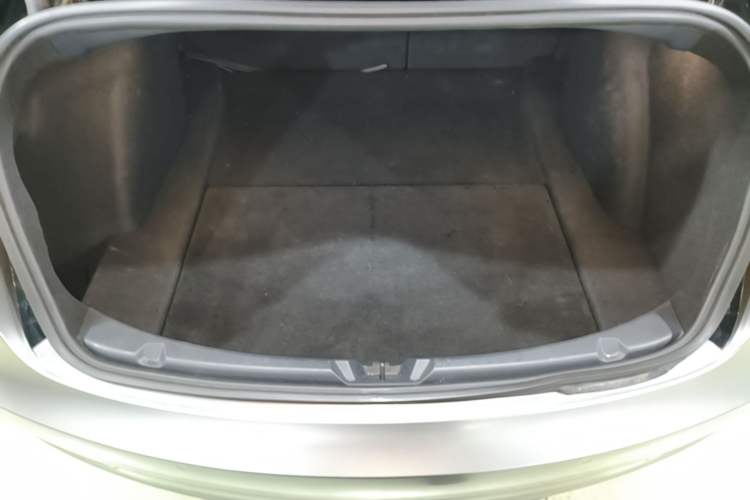 Used Tesla Model 3 2022 Rear-Wheel-Drive Version Trunk