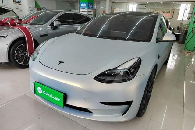 Tesla Model 3 2022 Rear-Wheel-Drive Version с пробегом