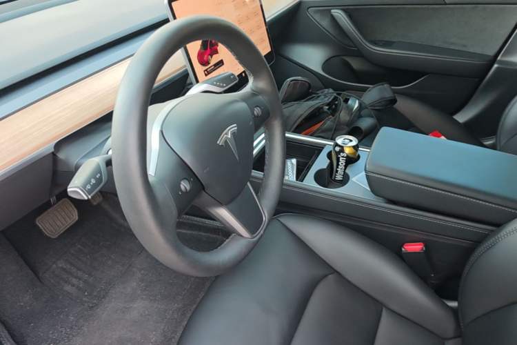Used Tesla Model 3 2022 Rear-Wheel-Drive Version Steering Wheel