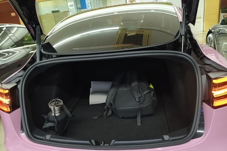 Used Tesla Model 3 2022 Performance High-Performance All-Wheel-Drive Version Trunk