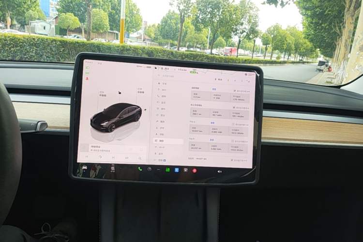 Used Tesla Model 3 2022 Rear-Wheel-Drive Version Audio And AC Panel