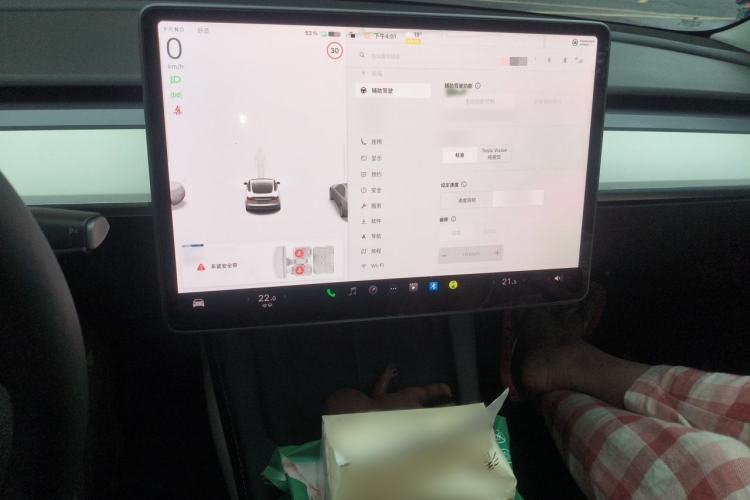 Used Tesla Model 3 2022 Rear-Wheel-Drive Version Audio And AC Panel