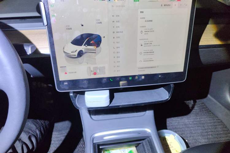Used Tesla Model 3 2022 Rear-Wheel-Drive Version Audio And AC Panel