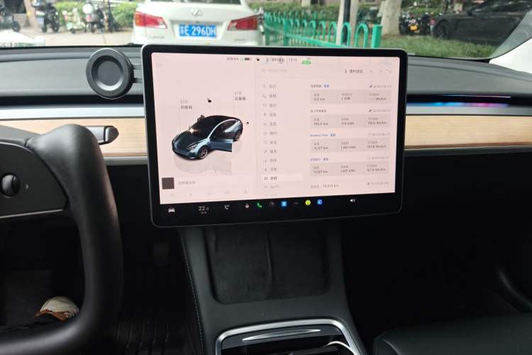 Used Tesla Model 3 2022 Rear-Wheel-Drive Version Audio And AC Panel