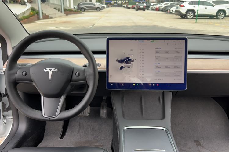 Used Tesla Model 3 2022 Rear-Wheel-Drive Version Audio And AC Panel