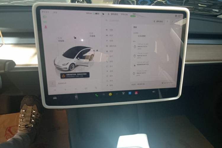 Used Tesla Model 3 2022 Rear-Wheel-Drive Version Audio And AC Panel