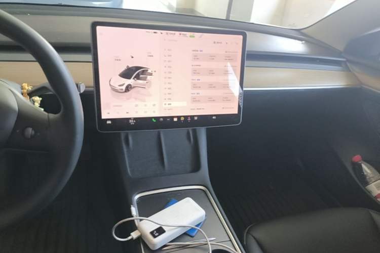 Used Tesla Model 3 2022 Rear-Wheel-Drive Version Audio And AC Panel